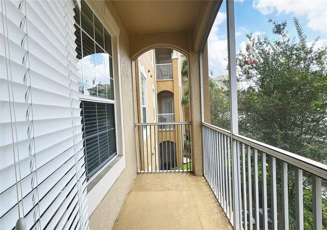 2nd image of 6451 Old Park Ln, ORLANDO, FL 32835