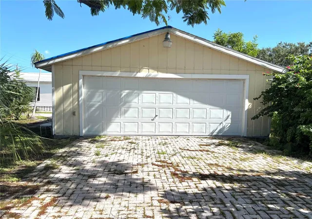 Photo 3 of Land for sale at 30 Hatchett Crk Rd, Venice, FL 34285 | MLS# N6139906 | Listing updated on 2026-08-22