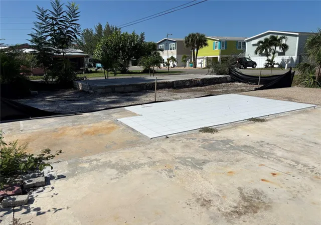 Photo 3 of Land for sale at 30 Hatchett Crk Rd, Venice, FL 34285 | MLS# N6139906 | Listing updated on 2026-09-22