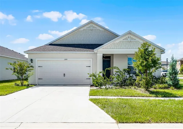Single family home for sale at 1340 Daisy Fld Dr, WINTER HAVEN, FL 33884 | MLS# O6331865