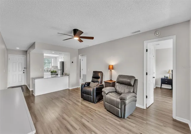 Homes for sale in Mulberry, FL | 6056 Topher Trl, Mulberry, FL 33860 | MLS# L4954847