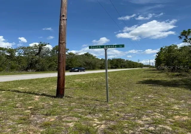 Photo 3 of Land for sale at 115 S Dakota St, Hawthorne, FL 32640 | MLS# OM706618 | Listing updated on 2026-07-17