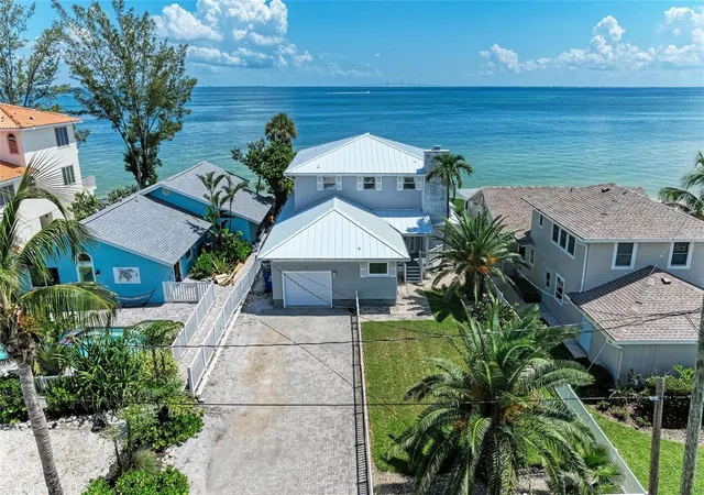 2nd image of 893 N Shore Dr, Anna Maria, FL 34216 | MLS# A4660575