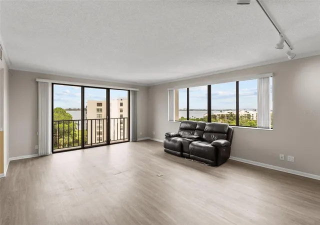3rd image of 150 Belleview Blvd, Belleair, FL 33756