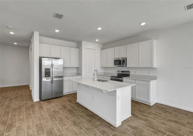 4th image of 6170 Daphne St, Haines City, FL 33844 | MLS# S5131929