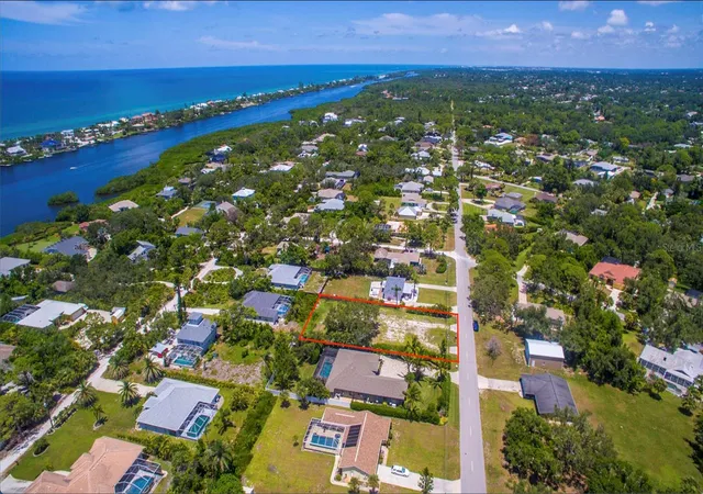 5th image of 2450 Alamander Ave, Englewood, FL 34223 | MLS# N6139942