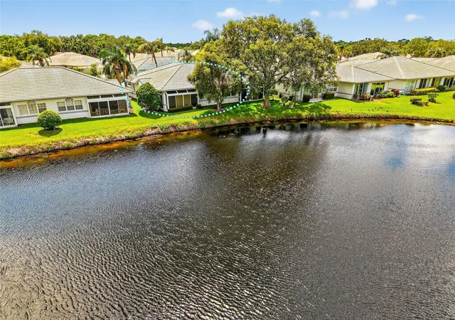 Photo 2 of Single family home for sale at 5633 E Long Comn Ct #20, Sarasota, FL 34235 | MLS# A4660727 | Listing updated on 2026-08-25