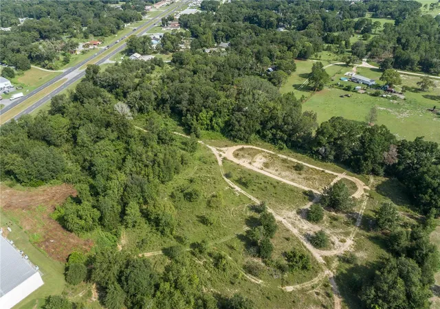 3rd image of 7711 Se 126Th Pl, Belleview, FL 34420 | MLS# OM706742