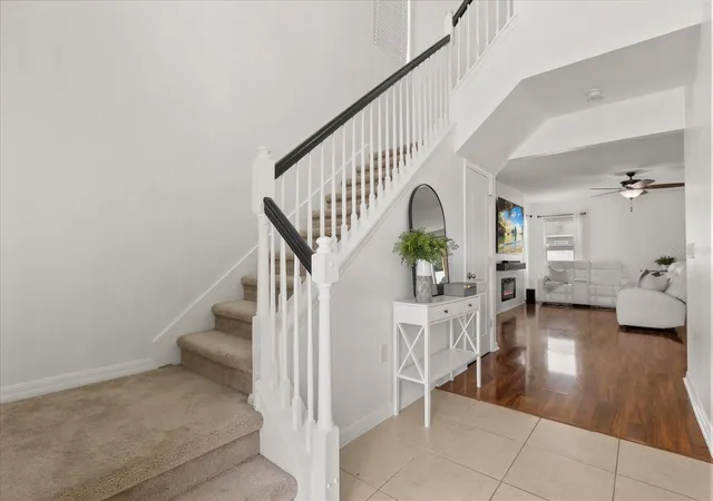 Photo 3 of Single family home for sale at 3597 Umbrella Ct, Tavares, FL 32778 | MLS# O6332490 | Listing updated on 2026-08-31