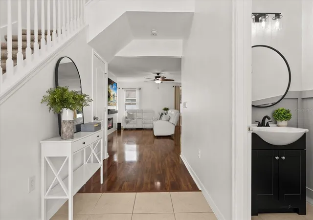 Photo 3 of Single family home for sale at 3597 Umbrella Ct, Tavares, FL 32778 | MLS# O6332490 | Listing updated on 2026-08-31