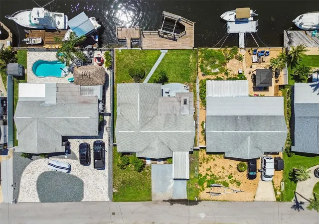 Photo 1 of Single family home for sale at 13603 Allyn Dr, Hudson, FL 34667 | MLS# W7877830 | Listing updated on 2026-10-07