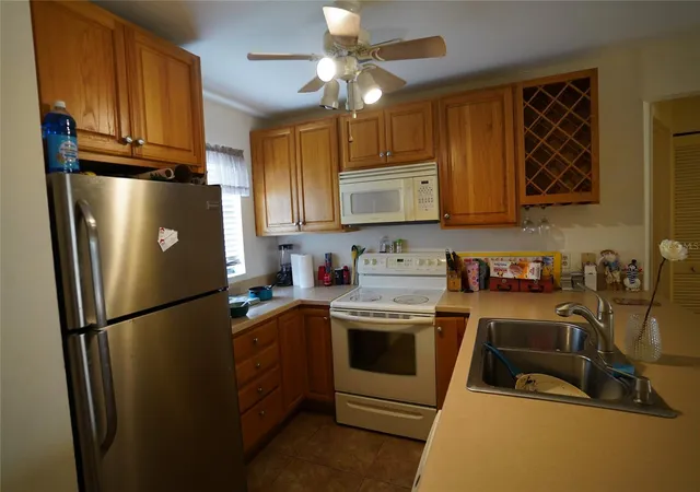3rd image of 26485 Rampart Blvd #D21, Punta Gorda, FL 33983 | MLS# C7513119