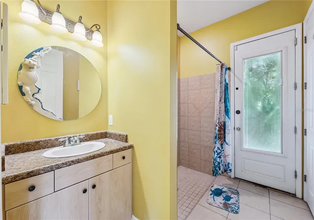 Photo 4 of Single family home for sale at 10813 Boca Club Ct, Seminole, FL 33772 | MLS# TB8413511 | Listing updated on 2026-10-05