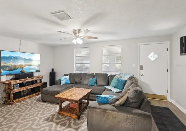 3rd image of 7102 Cherry Laurel Dr, Port Richey, FL 34668 | MLS# TB8413551