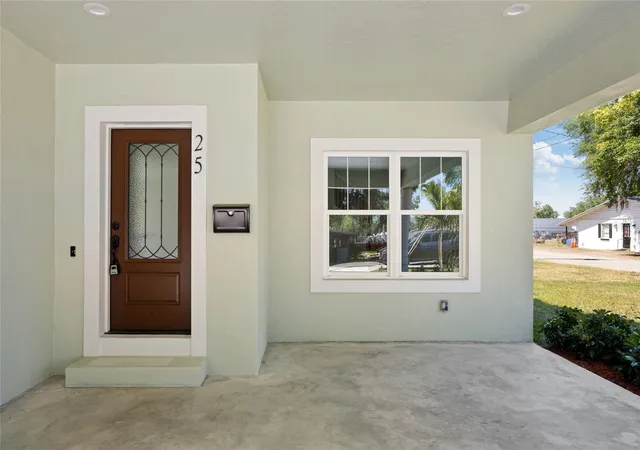5th image of 25 Edwards St, Plant City, FL 33563 | MLS# TB8413589