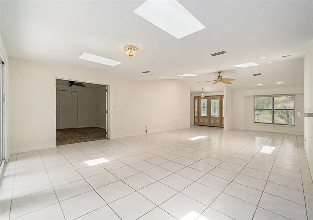3rd image of 2057 Brent Pl, Palm Harbor, FL 34683 | MLS# O6332771