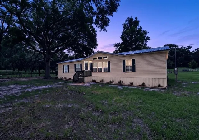 1st image of 18546 Ne 5th Terrace Rd, Citra, FL 32113 | MLS# OM706821