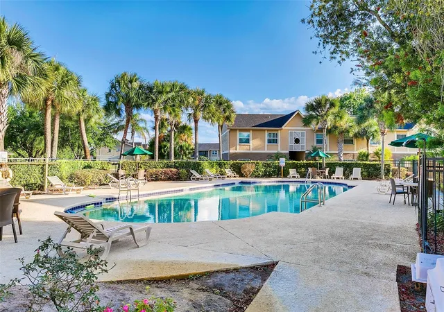3rd image of 2401 Barley Club Ct #2, Orlando, FL 32837 | MLS# G5100417