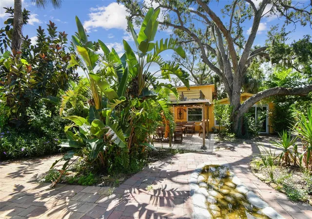 2nd image of 5909 Mohr Rd, Tampa, FL 33615 | MLS# TB8413895