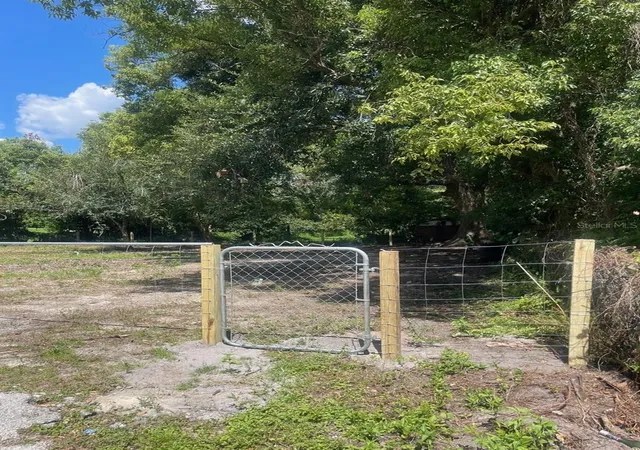 Photo 3 of Land for sale at 25 S Mckinley Ave, Orlando, FL 32811 | MLS# O6333000 | Listing updated on 2026-08-25