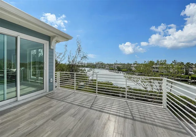 Photo 3 of Land for sale at 6800 Longboat Dr S, Longboat Key, FL 34228 | MLS# A4660982 | Listing updated on 2026-07-28