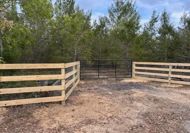 Photo 1 of Land for sale at 9940 Black Bear Ln, Winter Garden, FL 34787 | MLS# O6333077 | Listing updated on 2026-05-27