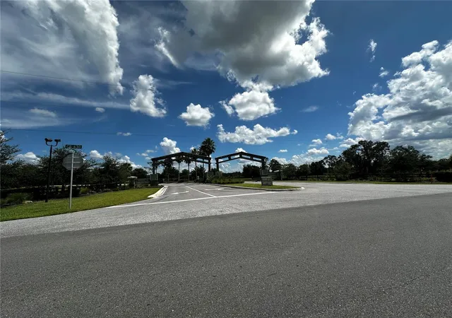 2nd image of 16950 Cr 630 #123, Lake Wales, FL 33898 | MLS# L4954945
