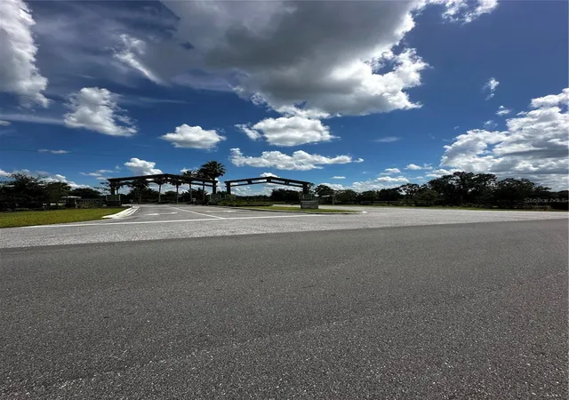 4th image of 16950 Cr 630 #123, Lake Wales, FL 33898 | MLS# L4954945