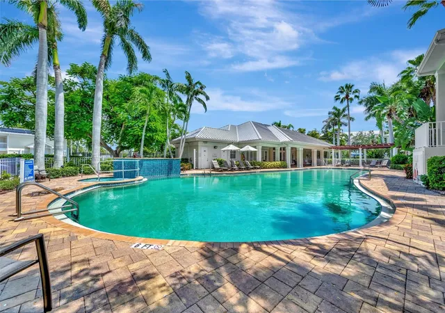 Photo 2 of Townhouse for sale at 3409 54th Drive W #102, Bradenton, FL 34210 | MLS# A4661034 | Listing updated on 2026-09-21