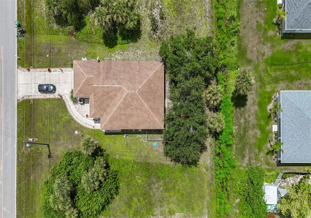 2nd image of 394 Sunset Rd N, Rotonda West, FL 33947 | MLS# A4661062