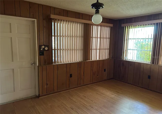 12th image of 24121 Armadillo Rd, Astor, FL 32102 | MLS# R4909732