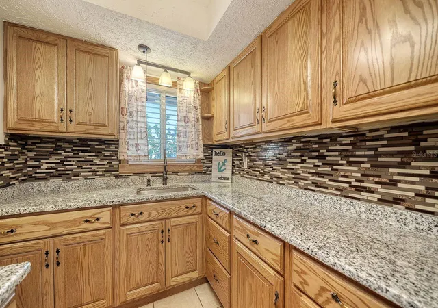 4th image of 4130 Heron Wy, BRADENTON, FL 34205