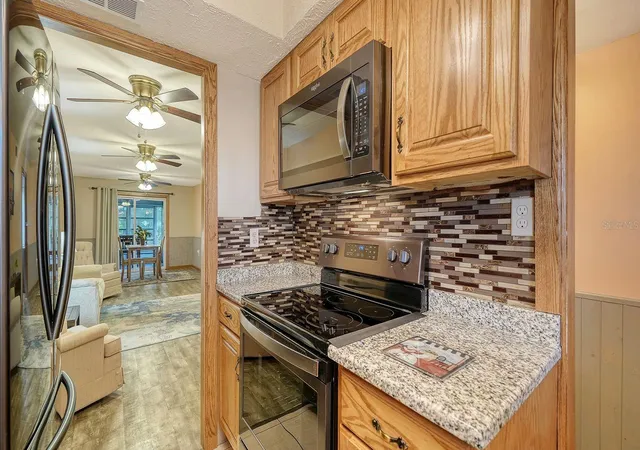 5th image of 4130 Heron Wy, BRADENTON, FL 34205