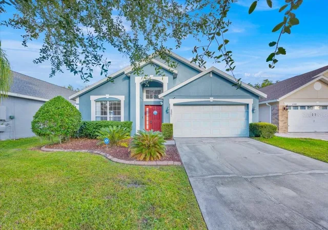 Homes for sale in Orlando, FL | 8361 Westcott Shore Dr, Orlando, FL 32829 | MLS# S5132213