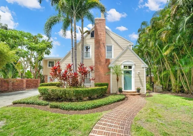 Photo 1 of Single family home for sale at 3730 Foster Hill Dr N, Saint Petersburg, FL | MLS# TB8414685 | Listing updated on 2026-10-27