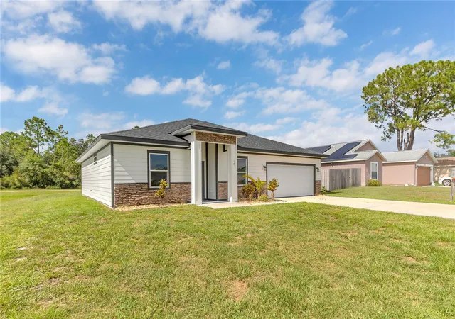 Photo 2 of Single family home for sale at 17 Herring Ct, Kissimmee, FL 34759 | MLS# O6333693 | Listing updated on 2026-09-20