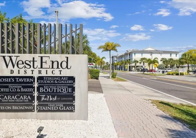 62nd image of 2119 Elm St #103, Dunedin, FL 34698 | MLS# TB8414827