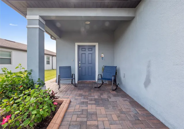 Photo 3 of Single family home for sale at 3570 Southern Cross Loop, Kissimmee, FL 34744 | MLS# O6333789 | Listing updated on 2026-09-04