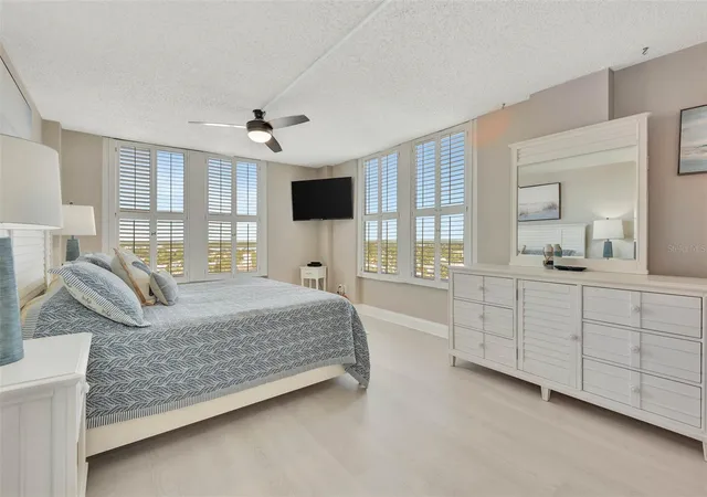 3rd image of 1575 Ocean Shore Blvd, Ormond Beach, FL 32176