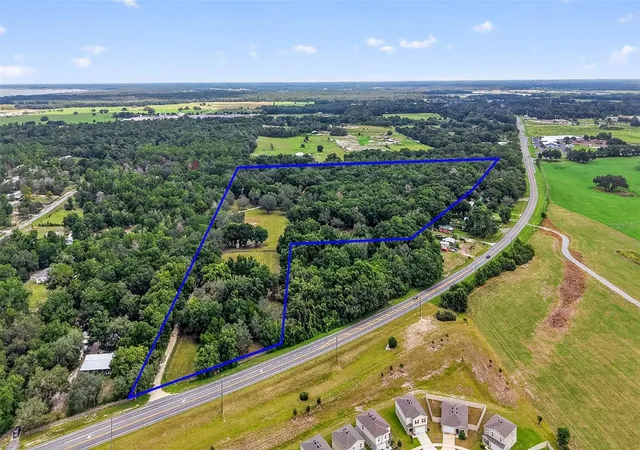 1st image of 1862 S Us 301, Sumterville, FL 33585 | MLS# G5100542