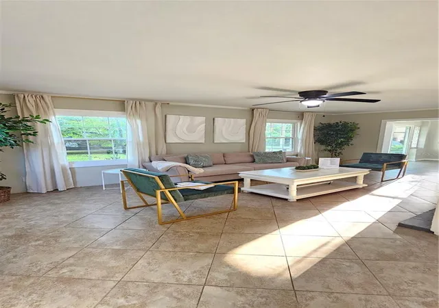 3rd image of 13603 E 92 Hwy, Dover, FL 33527 | MLS# TB8415193