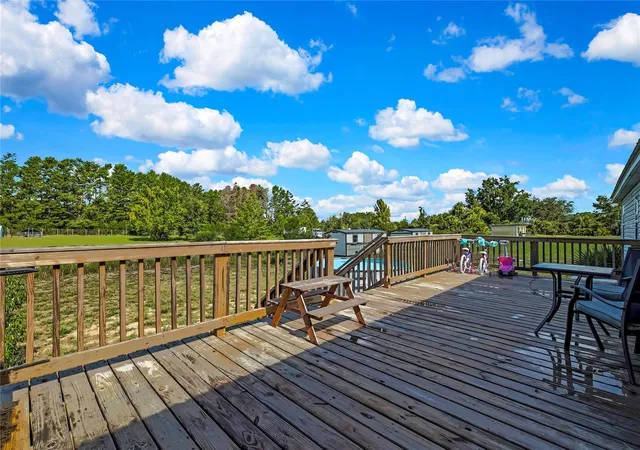 Photo 3 of Sale Pending at 11089 Fulmar Rd, Weeki Wachee, FL 34614 | MLS# W7877982 | Listing updated on 2026-08-31