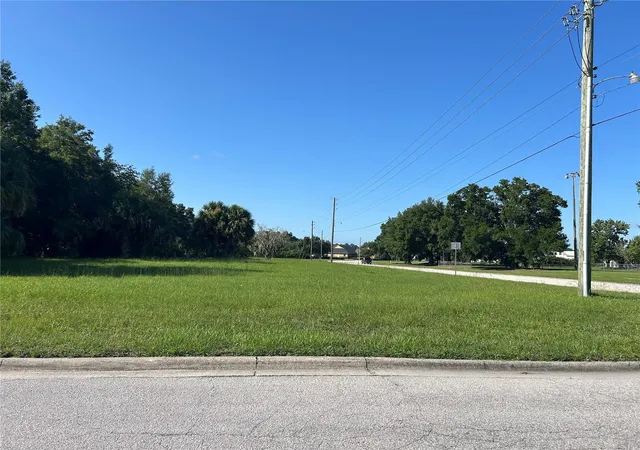 4th image of 1881 Se 30th Ave, Ocala, FL 34471 | MLS# OM707151