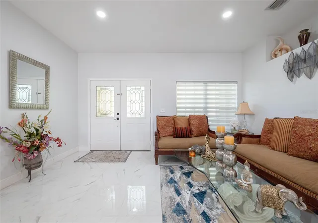 Photo 4 of Single family home for sale at 3200 Victoria Dr, Kissimmee, FL 34746 | MLS# S5132373 | Listing updated on 2026-10-22
