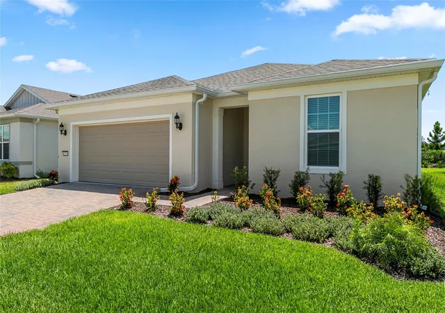 Photo 2 of Single family home for sale at 6376 Shimmering Shores Ln, Saint Cloud, FL 34771 | MLS# O6334315 | Listing updated on 2026-10-08