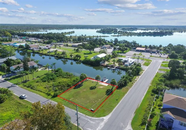 Homes for sale in Hernando Beach, FL | 3314 Fernleaf Dr, Hernando Beach, FL 34607 | MLS# TB8415551