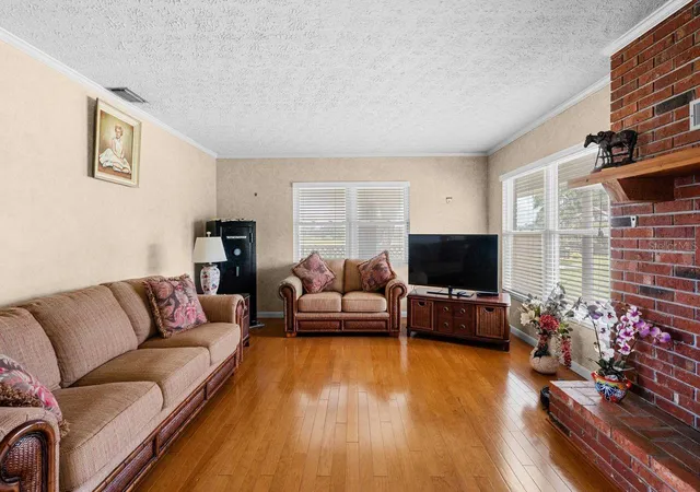 Photo 3 of Single family home for sale at 38730 Mickler Rd, Dade City, FL 33523 | MLS# TB8415621 | Listing updated on 2026-08-13