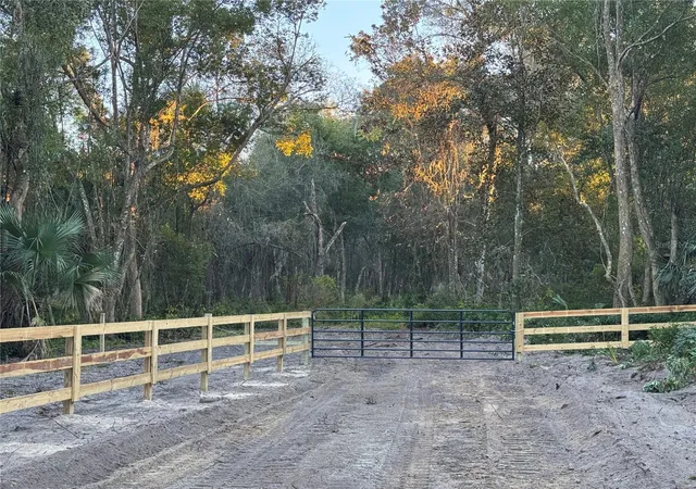 3rd image of W Ohio Ave, Lake Helen, FL 32744 | MLS# V4944247