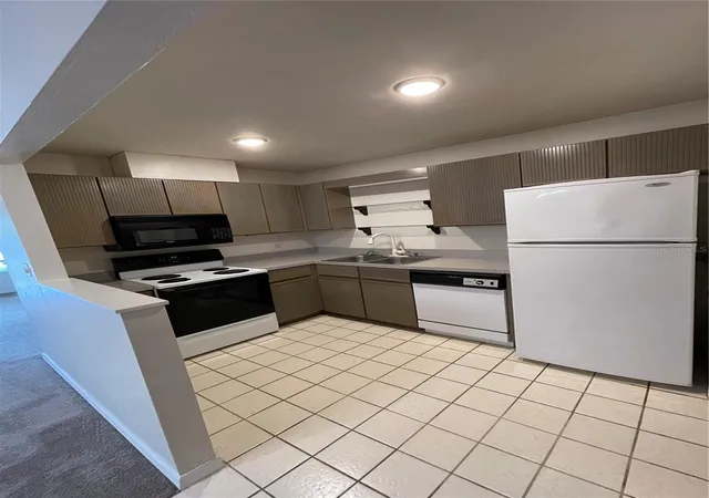 5th image of 3504 Nw 37Th Ave, Gainesville, FL 32605 | MLS# GC533176