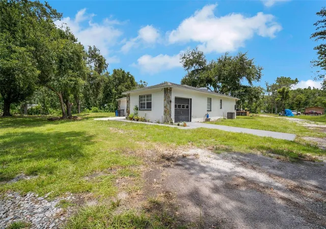 2nd image of 6830 N Dormany Rd, Plant City, FL 33565 | MLS# TB8415693